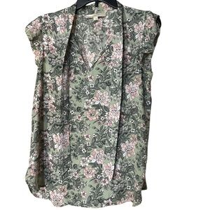 LOFT Floral Print Blouse Green Pink Short Sleeve Tie Front - Size M